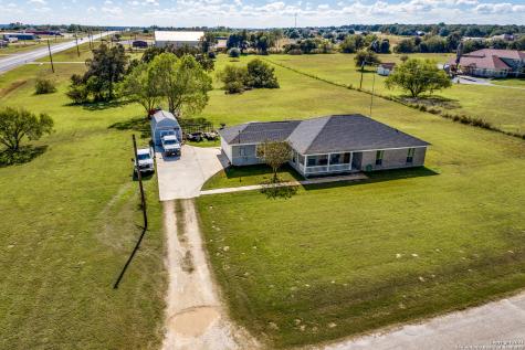 103 Ranch Country Drive La Vernia TX 78121