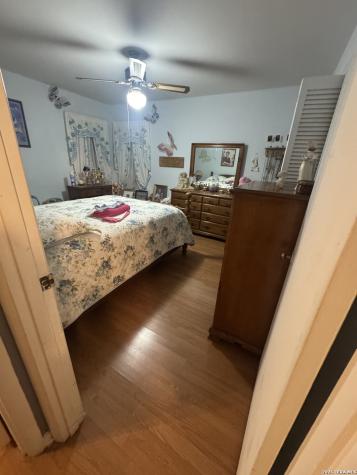 504 N Cedar Pearsall TX 78061
