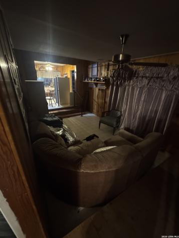 504 N Cedar Pearsall TX 78061