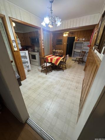 504 N Cedar Pearsall TX 78061