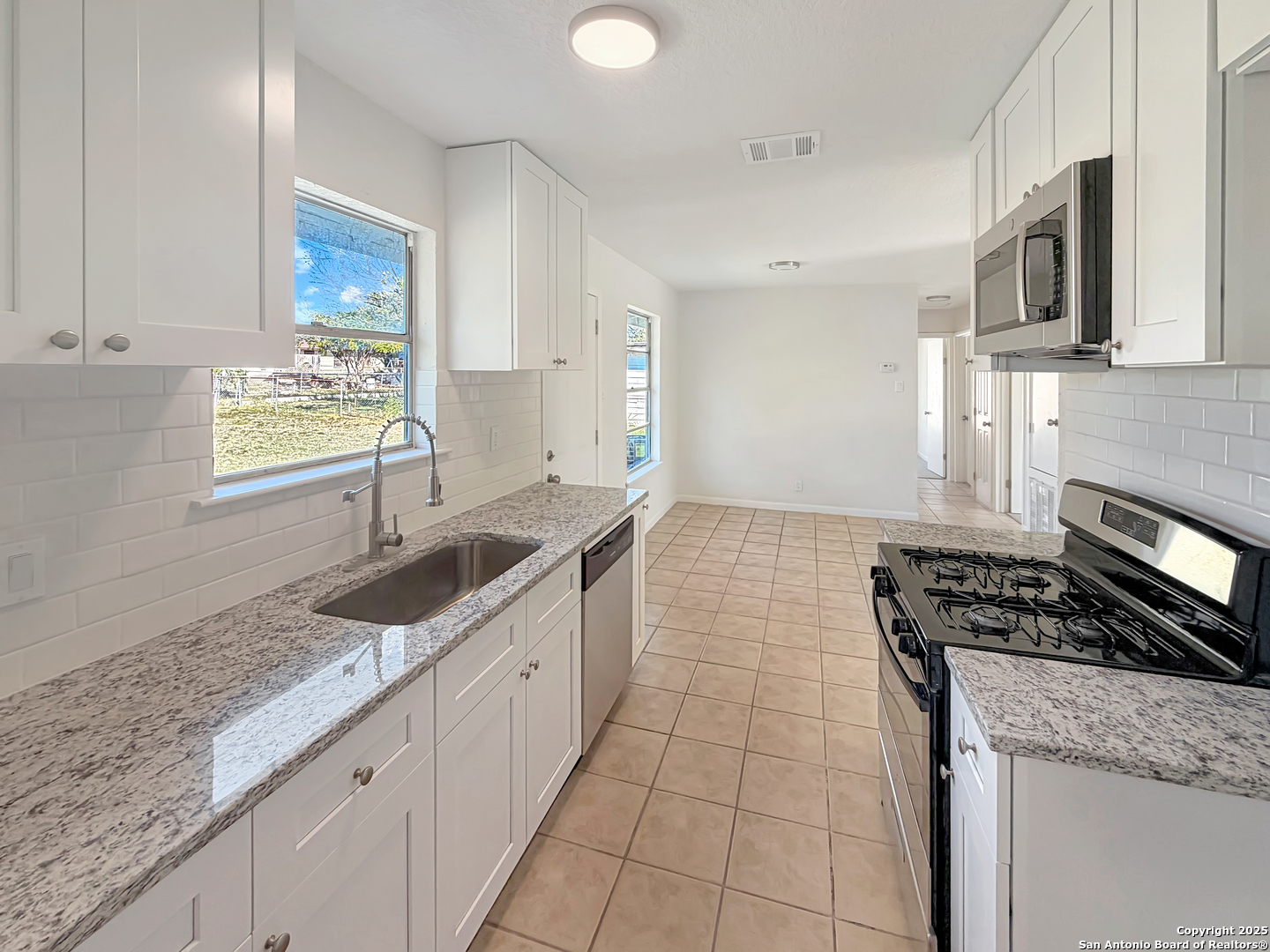 6231 Haven Valley San Antonio TX 78242