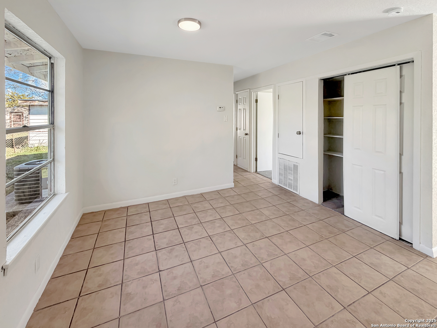 6231 Haven Valley San Antonio TX 78242