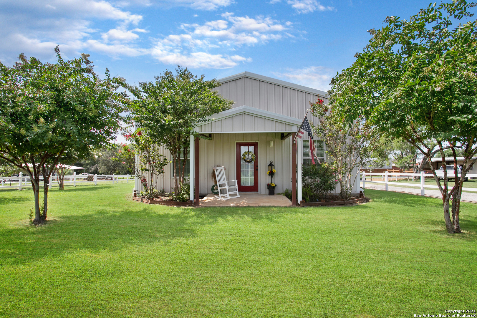173 County Road 346 La Vernia TX 78121