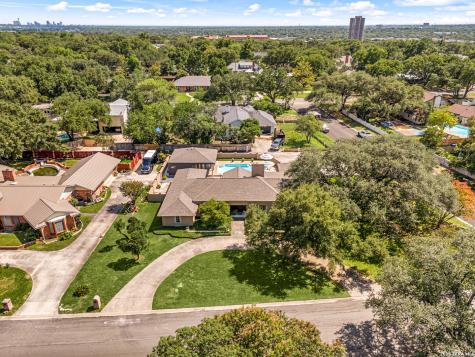 200 Sir Arthur Court Castle Hills TX 78213