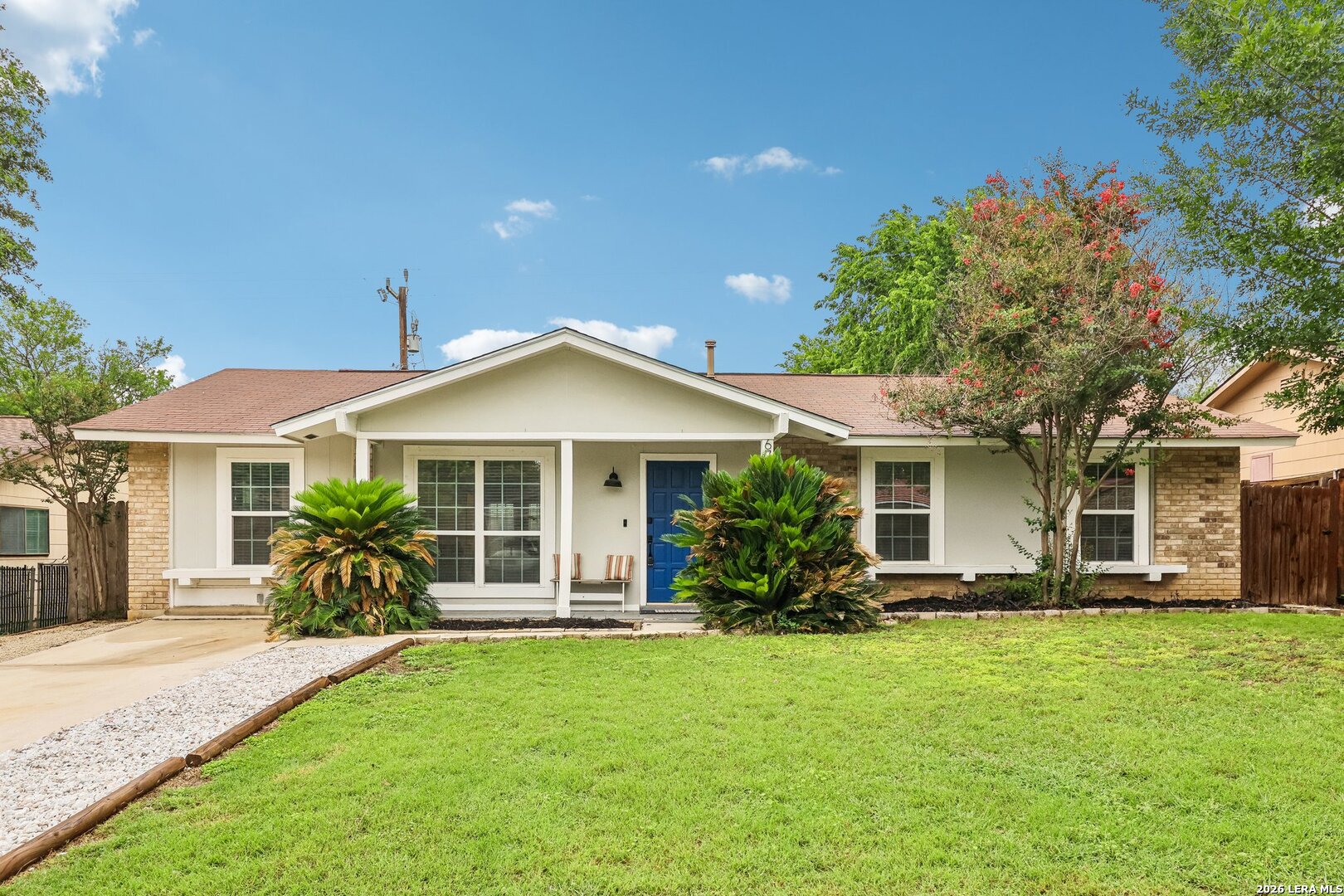 6711 Spring Rose San Antonio TX 78249