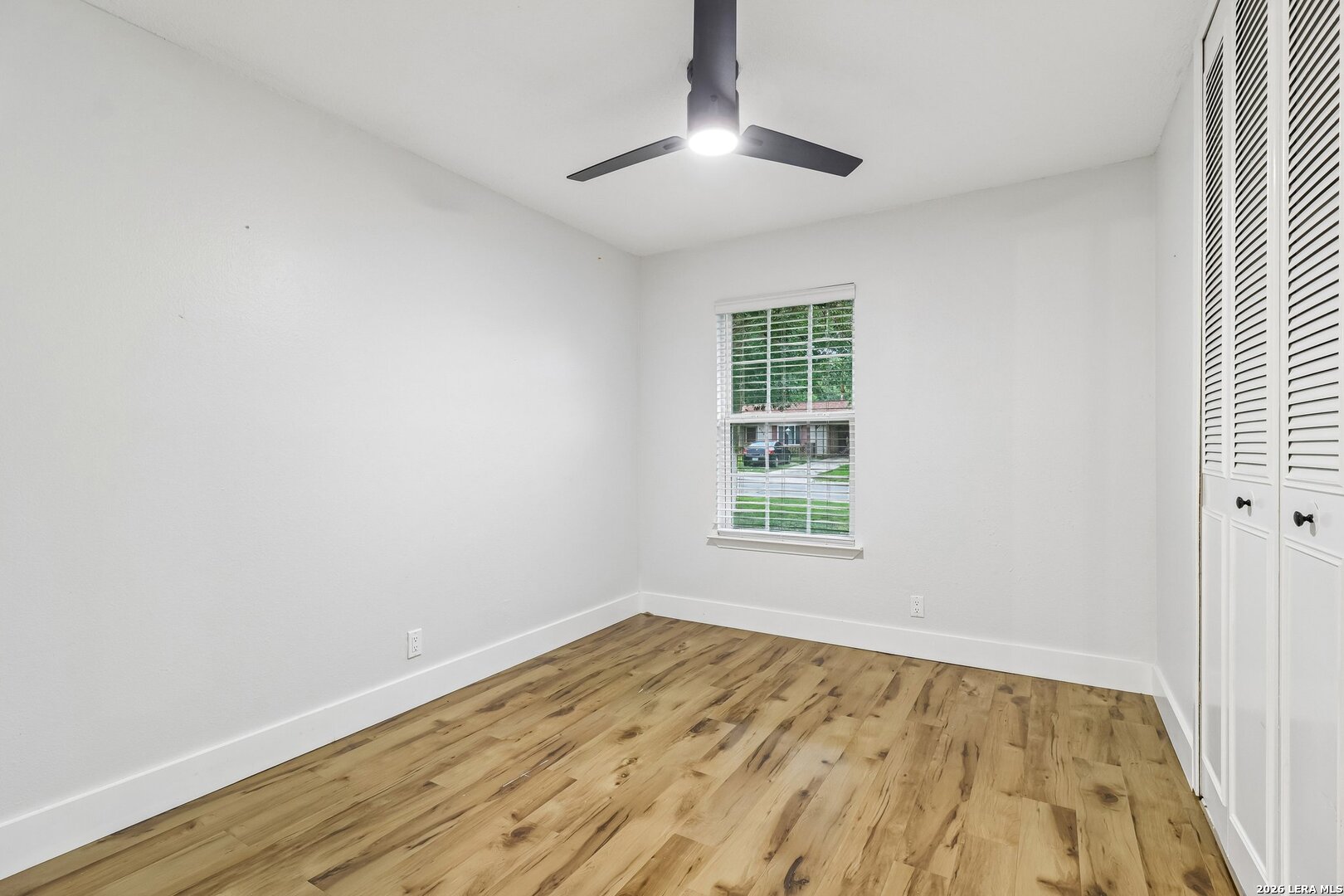 6711 Spring Rose San Antonio TX 78249
