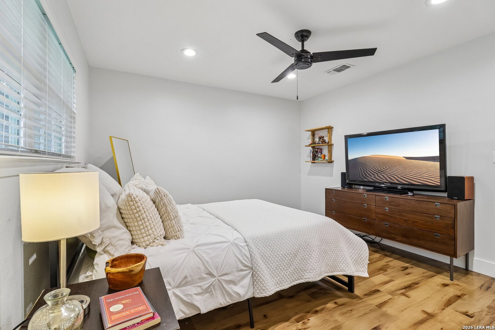 6711 Spring Rose San Antonio TX 78249