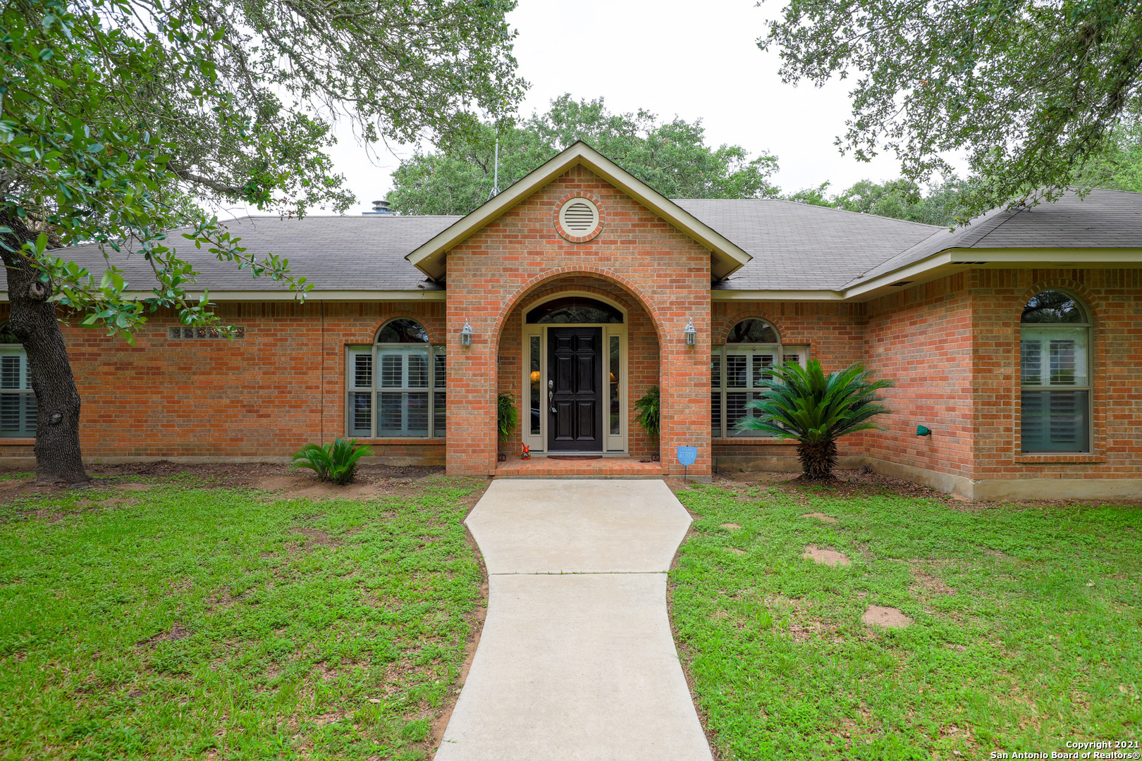 219 Hayden Road Pleasanton TX 78064