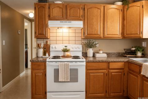 309 E Avenue Christine TX 78012