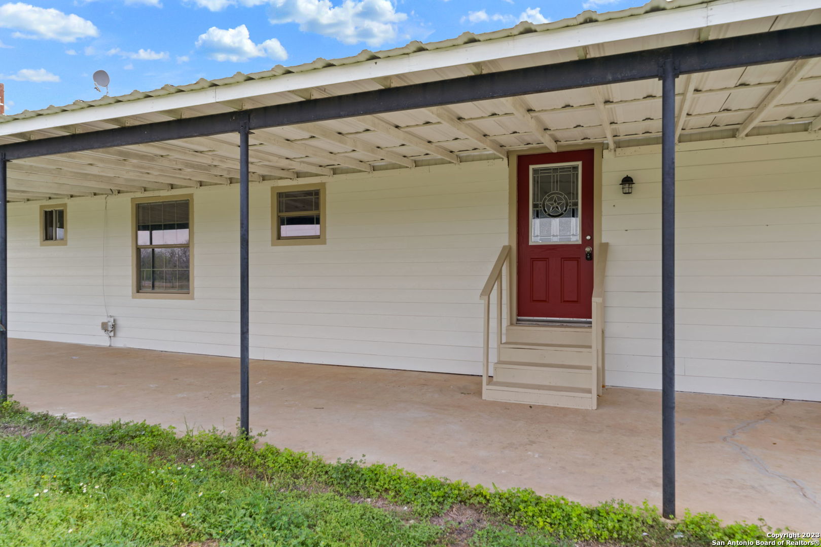 1550 Dugosh Road Pleasanton TX 78064