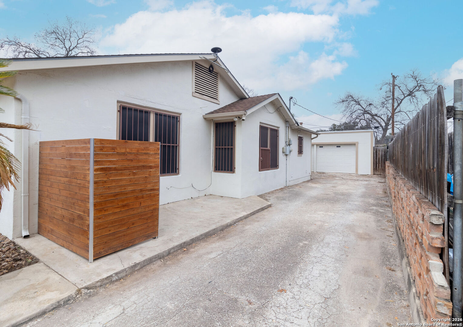 1933 Mckinley Avenue San Antonio TX 78210