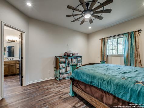 6451 Bluntzer Jourdanton TX 78026