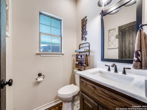 6451 Bluntzer Jourdanton TX 78026