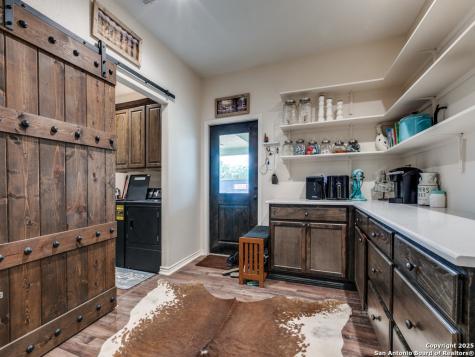 6451 Bluntzer Jourdanton TX 78026