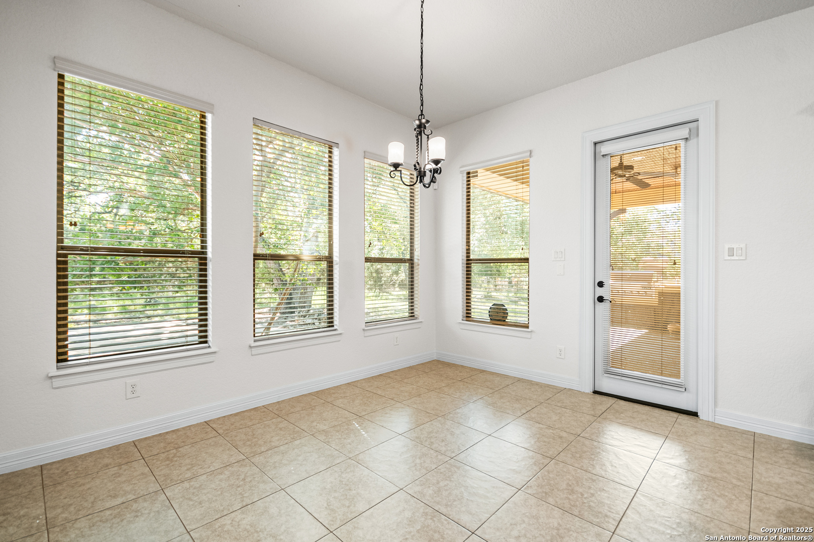 102 Arroyo Boerne TX 78006