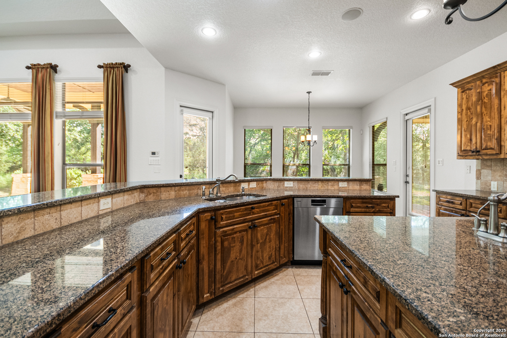 102 Arroyo Boerne TX 78006