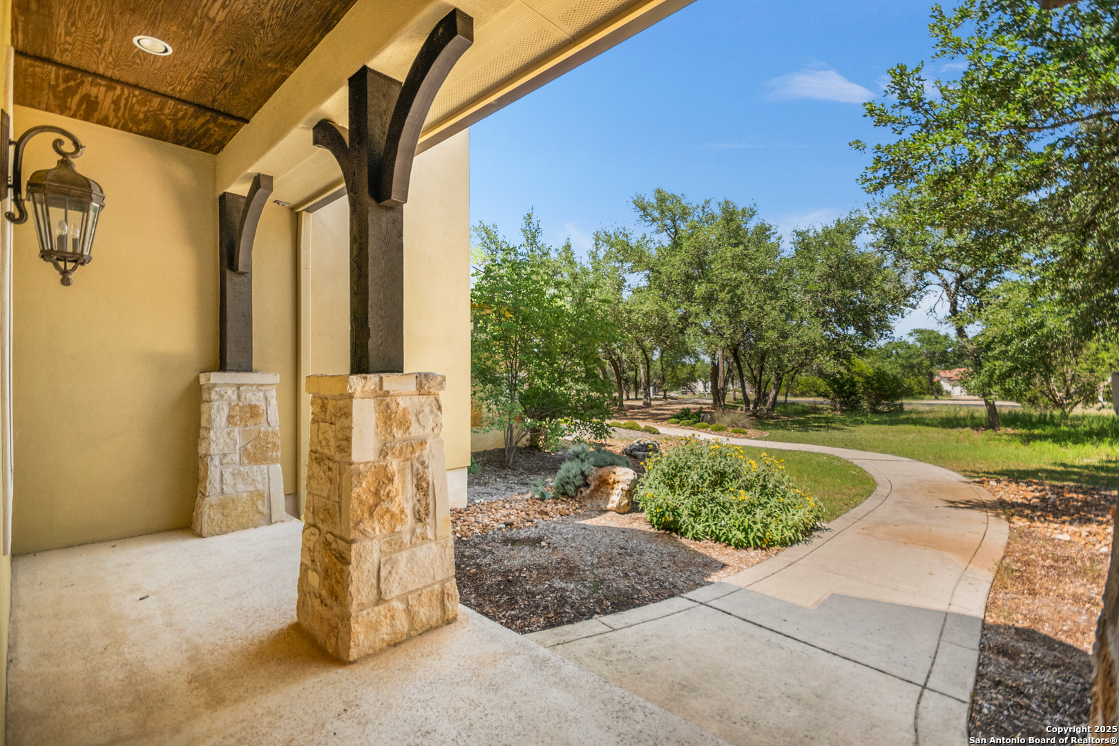 102 Arroyo Boerne TX 78006