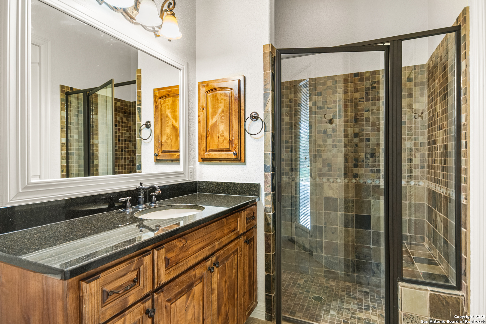 102 Arroyo Boerne TX 78006