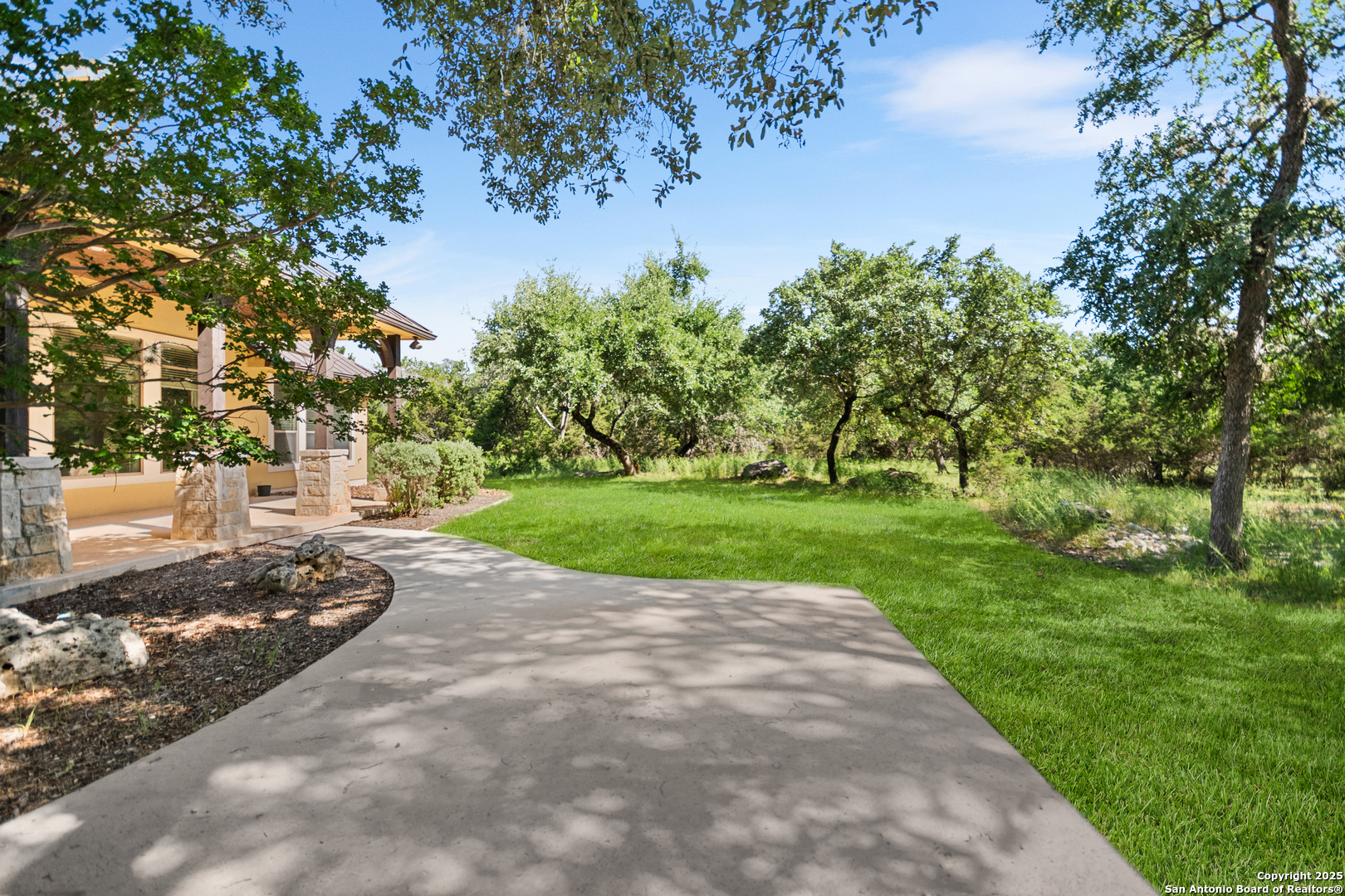 102 Arroyo Boerne TX 78006