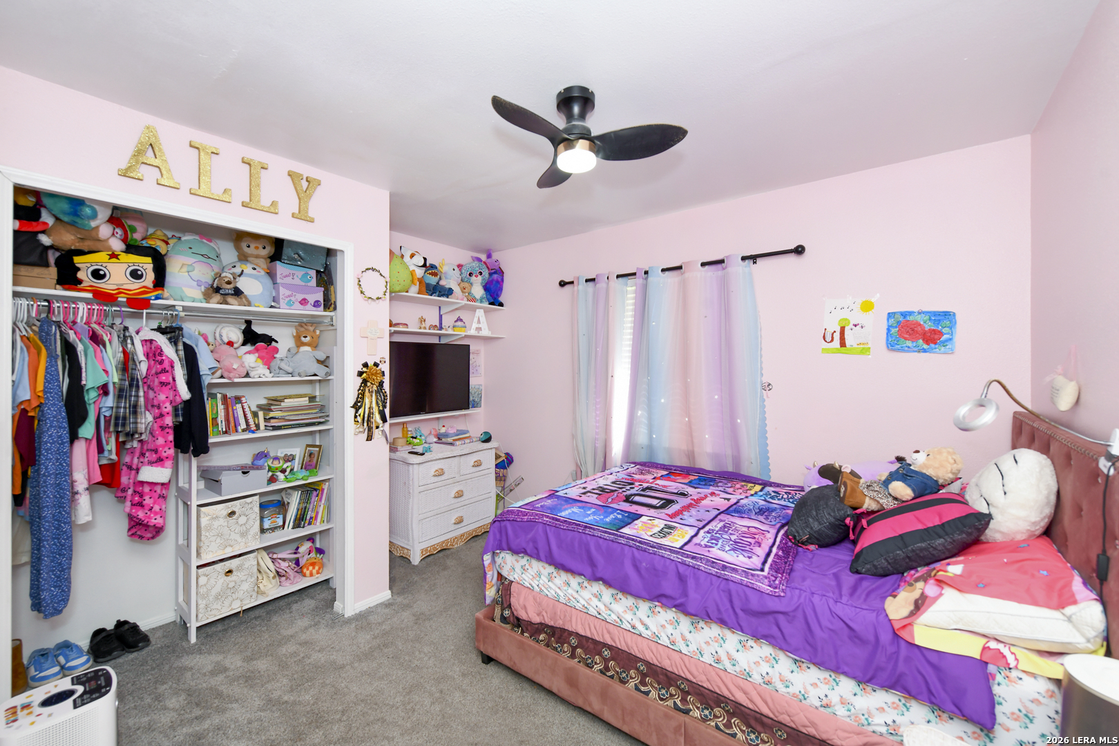 8702 Collingwood Universal City TX 78148