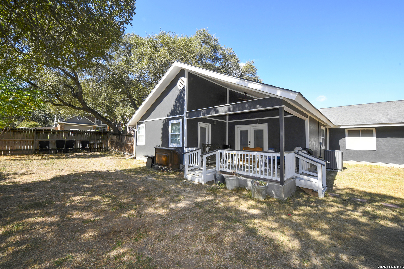8702 Collingwood Universal City TX 78148