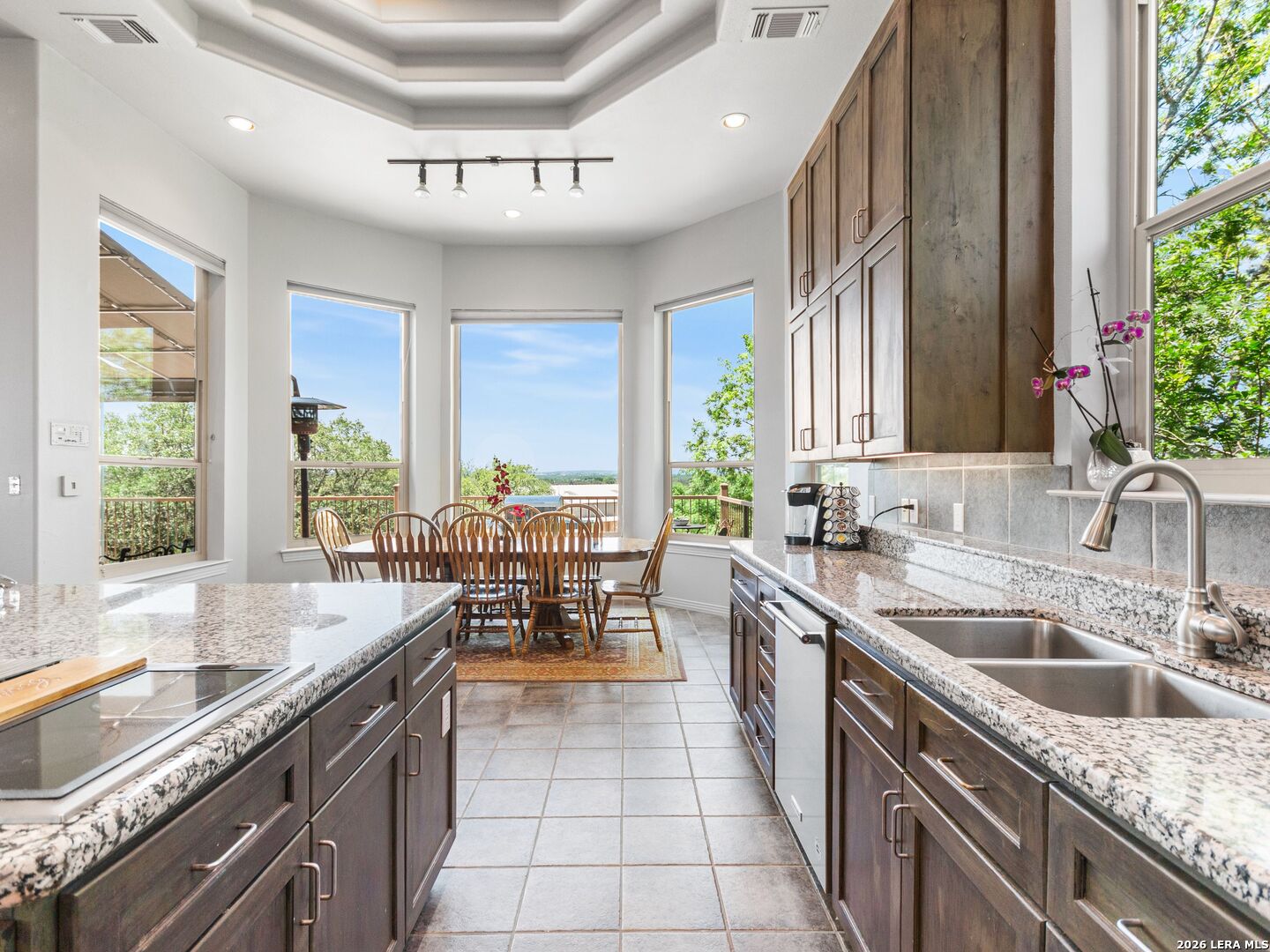 31360 Wild Oak Hill Fair Oaks Ranch TX 78015