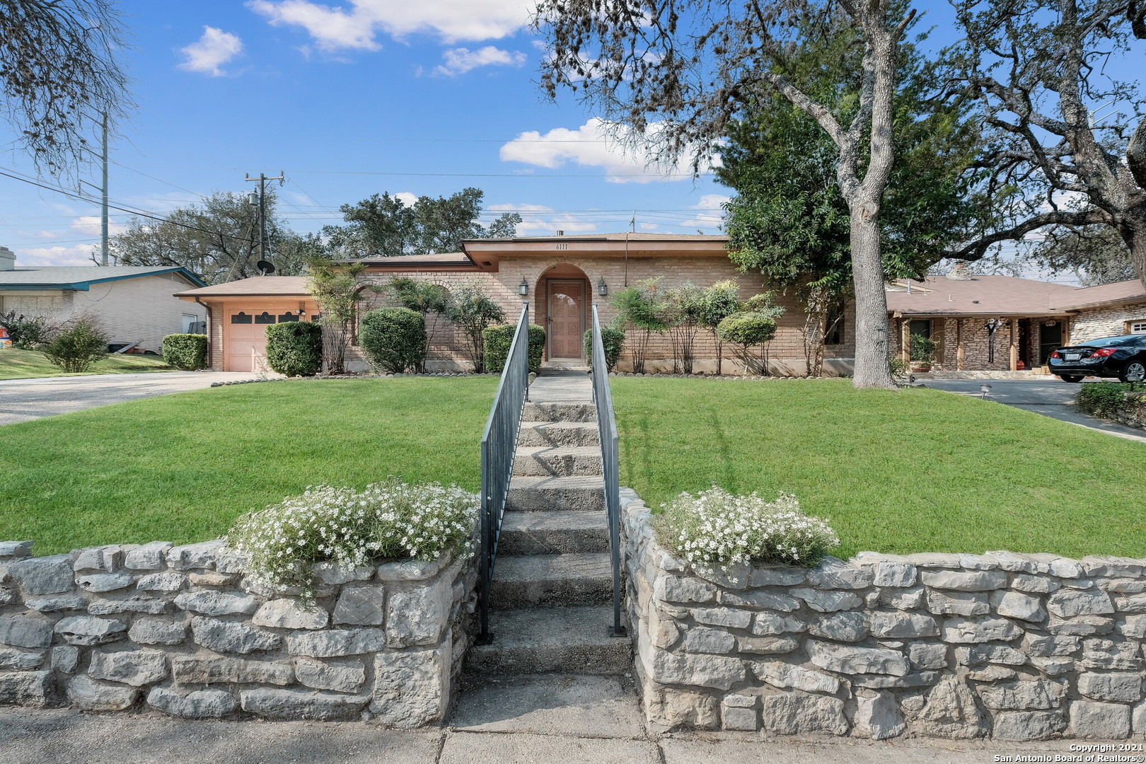 6111 Forest View Street San Antonio TX 78240