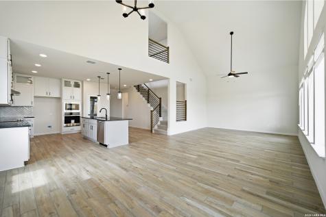 164 Richard Drive Castroville TX 78009