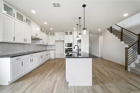 164 Richard Drive Castroville TX 78009