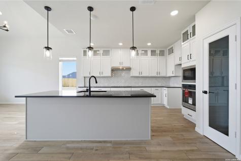 164 Richard Drive Castroville TX 78009