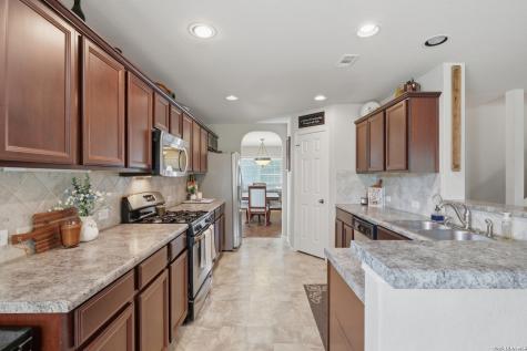 2836 Granite Cove New Braunfels TX 78130