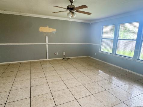 2110 Hollow Circle San Antonio TX 78227