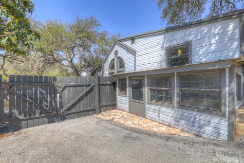 499 Lakeway Spring Branch TX 78070