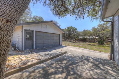 499 Lakeway Spring Branch TX 78070