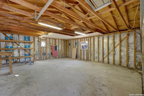 499 Lakeway Spring Branch TX 78070