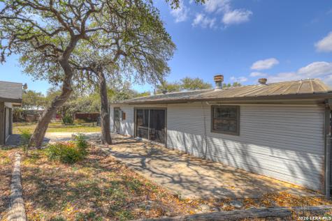 499 Lakeway Spring Branch TX 78070