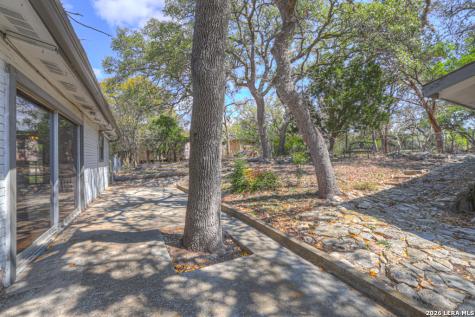 499 Lakeway Spring Branch TX 78070