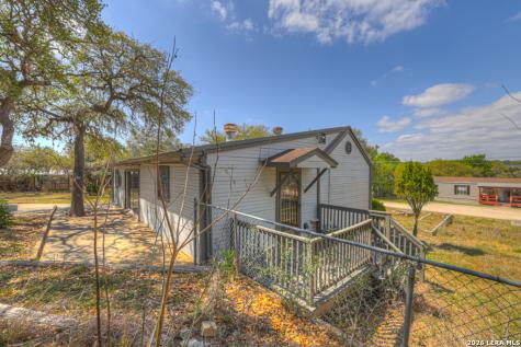 499 Lakeway Spring Branch TX 78070