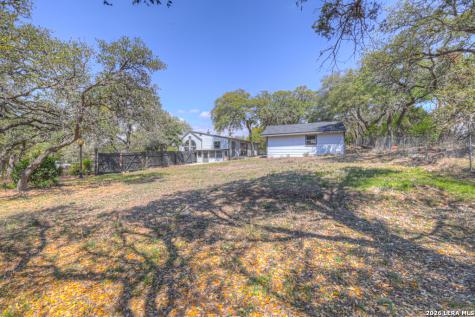 499 Lakeway Spring Branch TX 78070