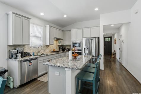 7503 Cove Way San Antonio TX 78250