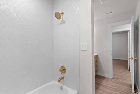 404 Oak Park Drive Boerne TX 78006