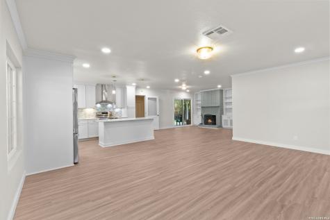 404 Oak Park Drive Boerne TX 78006