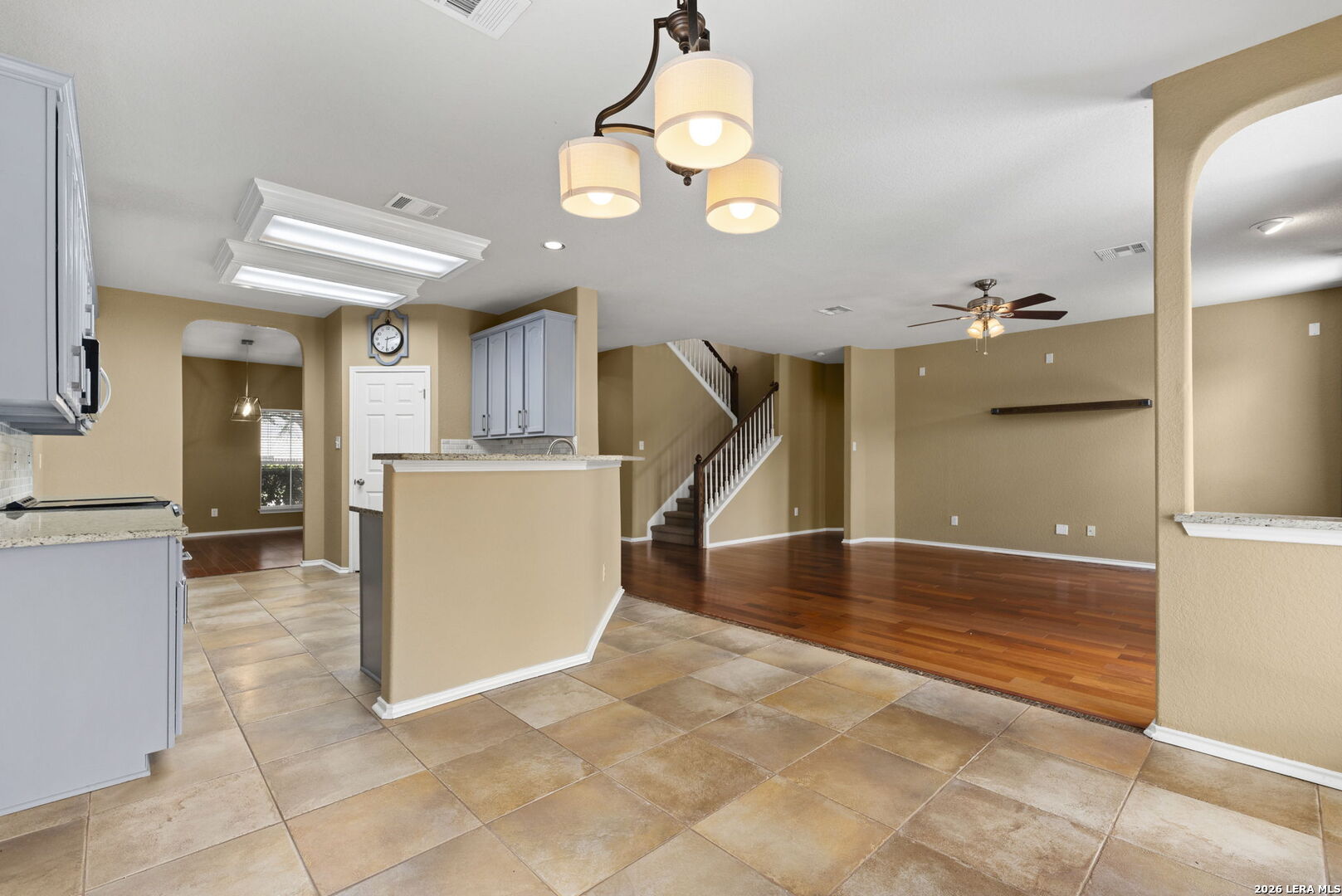 8230 Piney Wood Run San Antonio TX 78255