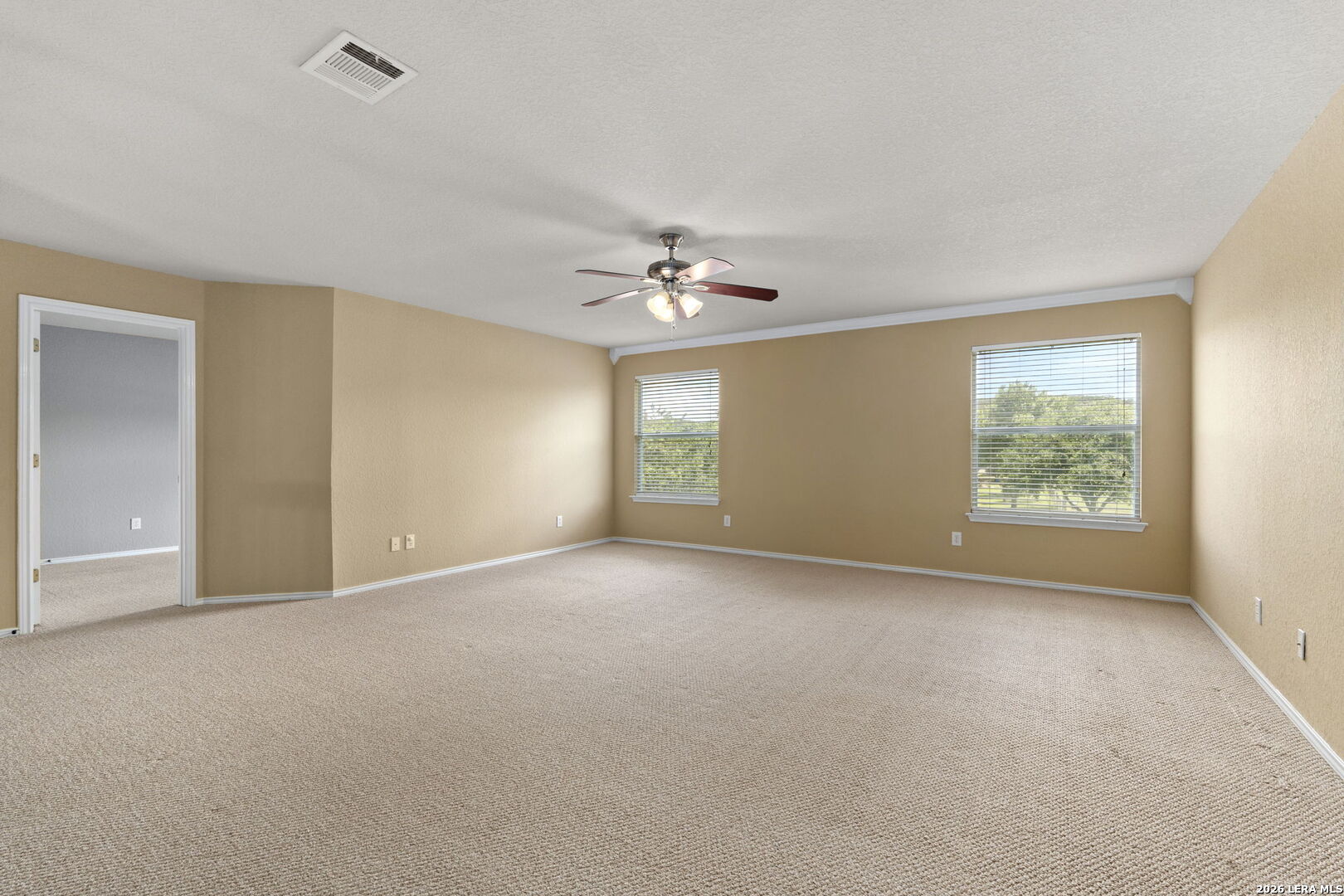 8230 Piney Wood Run San Antonio TX 78255