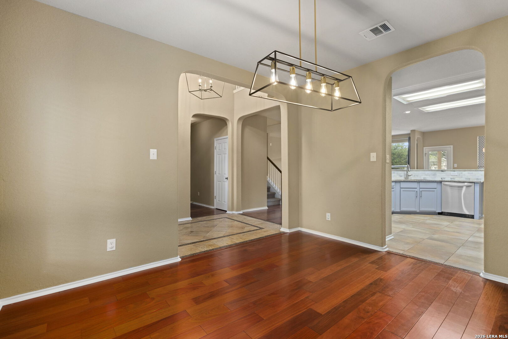 8230 Piney Wood Run San Antonio TX 78255
