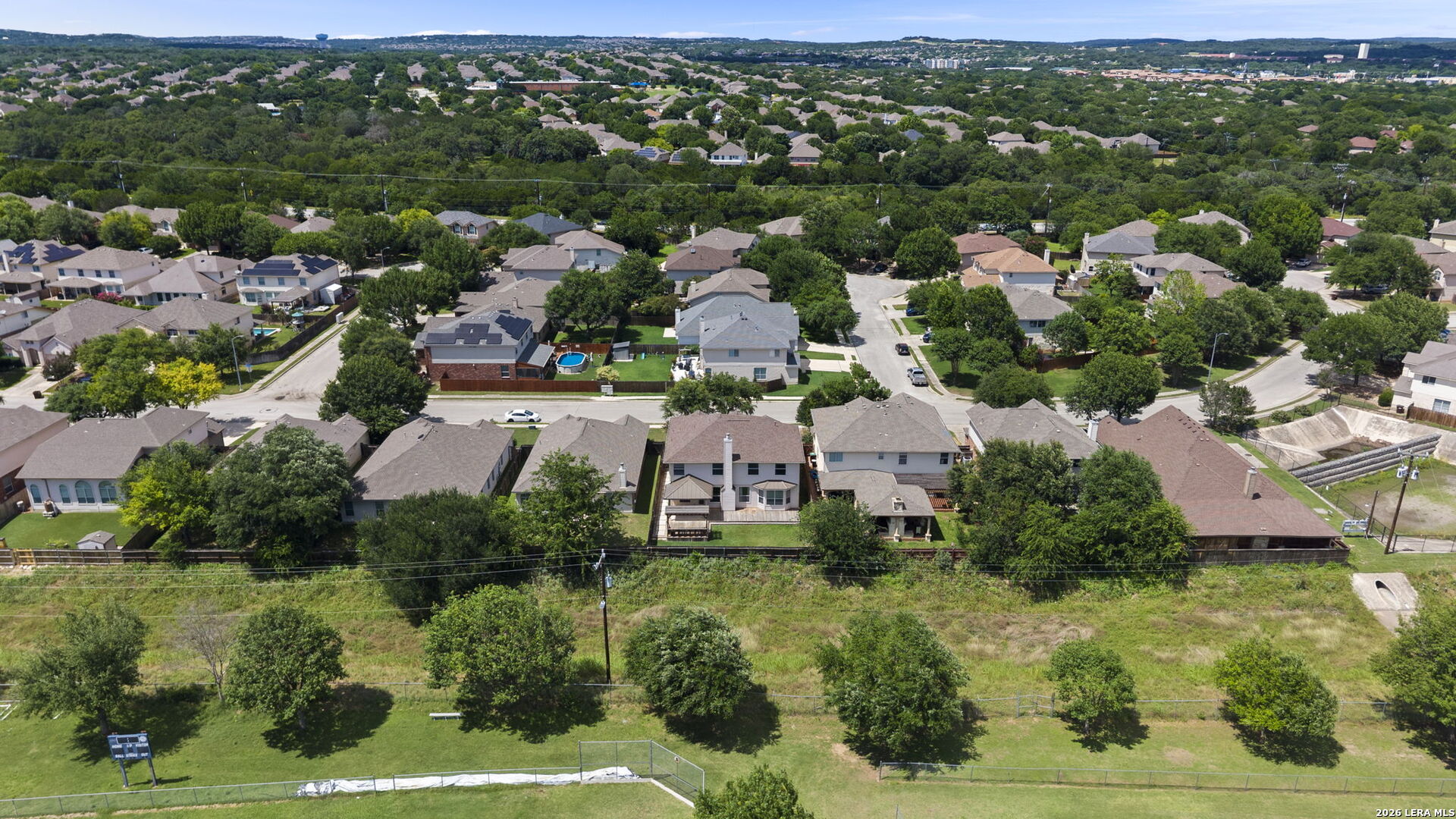 8230 Piney Wood Run San Antonio TX 78255
