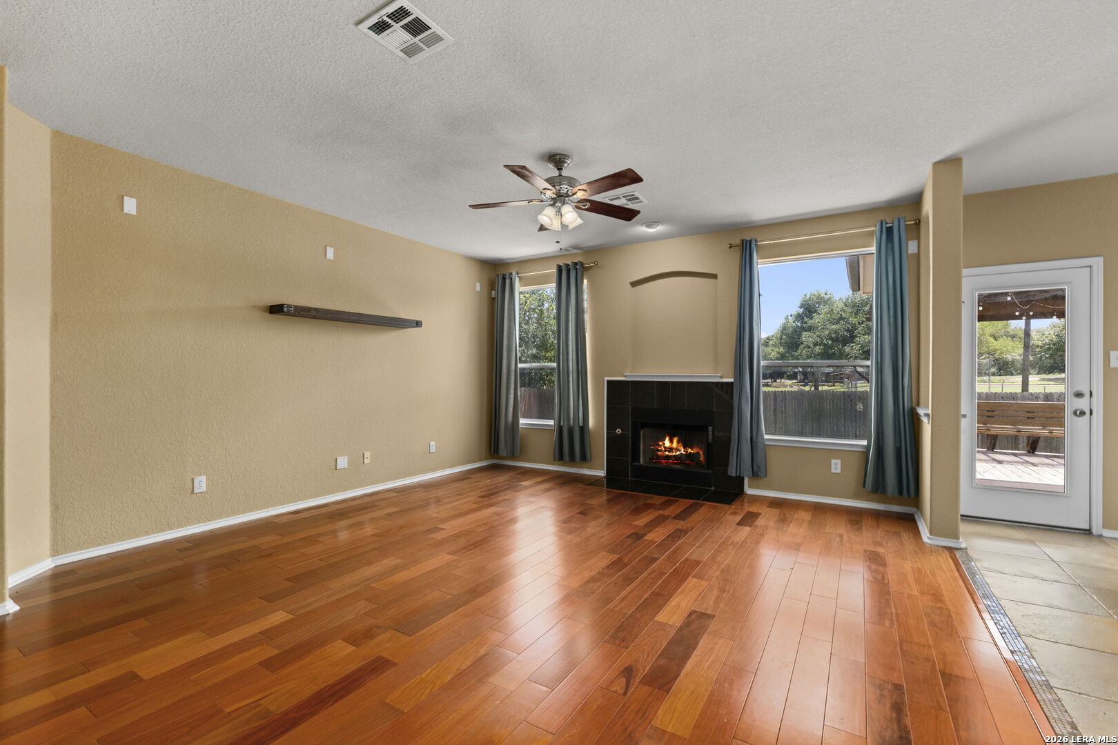8230 Piney Wood Run San Antonio TX 78255
