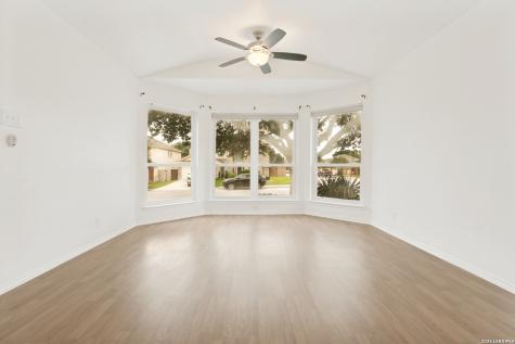 5138 Stormy Hills San Antonio TX 78247