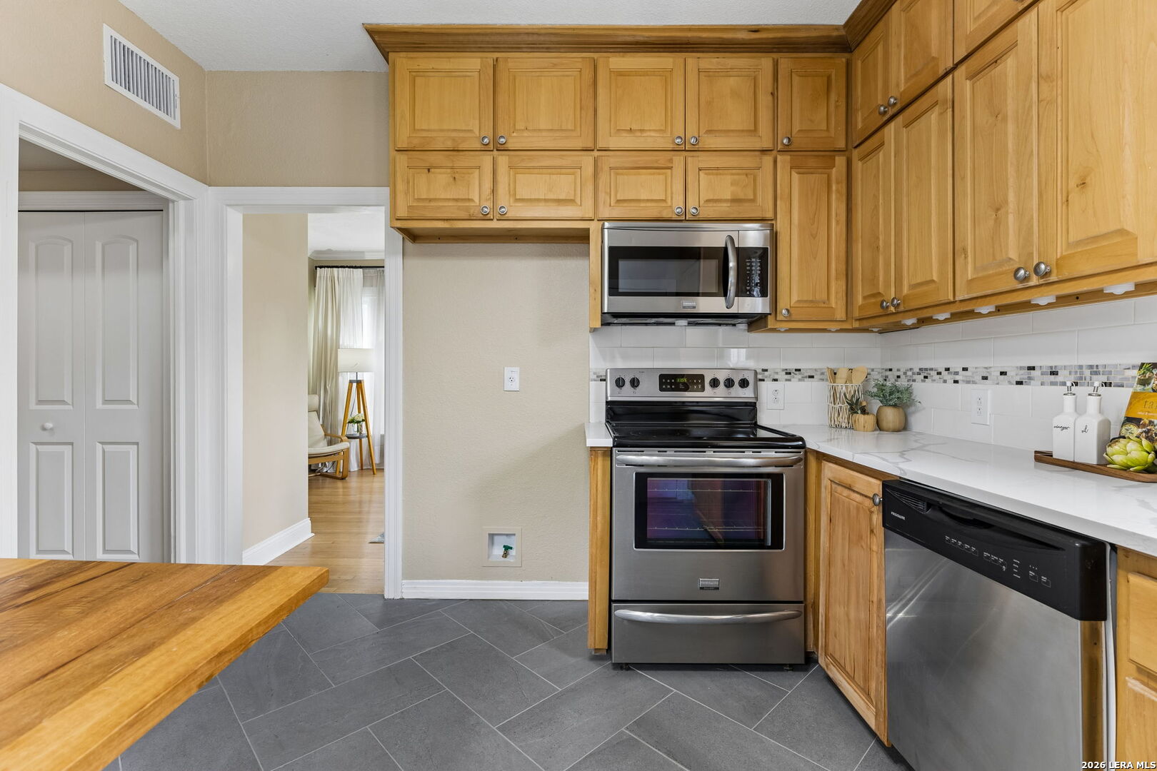 567 Donaldson San Antonio TX 78201