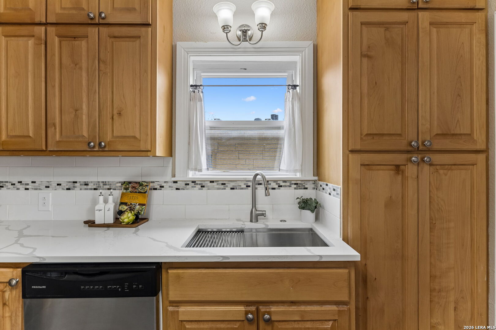 567 Donaldson San Antonio TX 78201